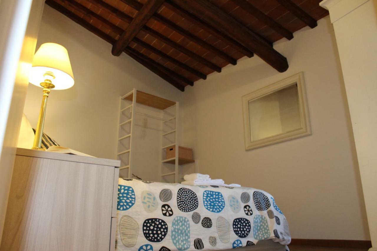 San Lorenzo Central Market Cozy & Quiet Apartment ฟลอเรนซ์ ภายนอก รูปภาพ