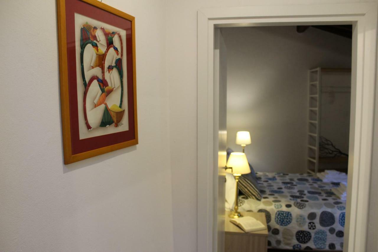 San Lorenzo Central Market Cozy & Quiet Apartment ฟลอเรนซ์ ภายนอก รูปภาพ