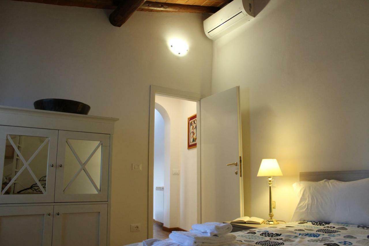 San Lorenzo Central Market Cozy & Quiet Apartment ฟลอเรนซ์ ภายนอก รูปภาพ